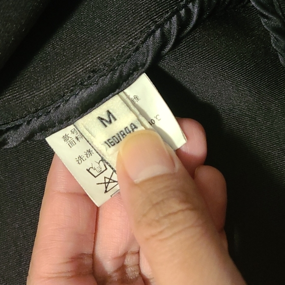 MAX MARTIN Graphic Come Go Black Bomber Jacket size medium - Picture 8 of 9